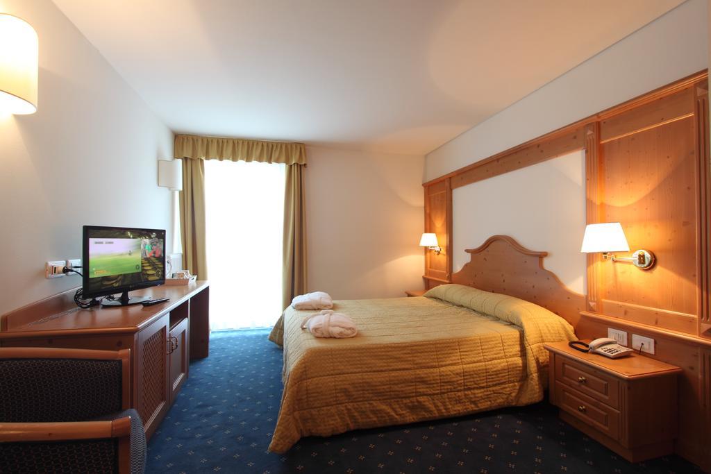 Hotel Fanes Suite & Spa Moena Exterior foto